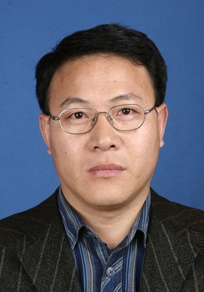 获农学学士学位