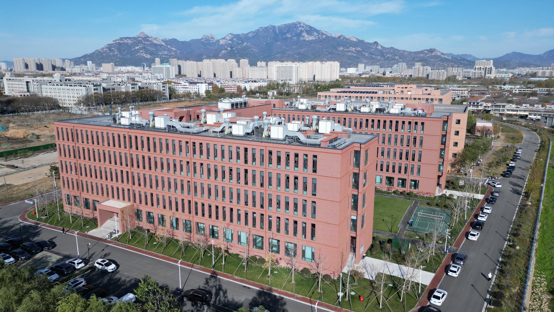 以《深入帝豪国际最新版下载贯彻中央一