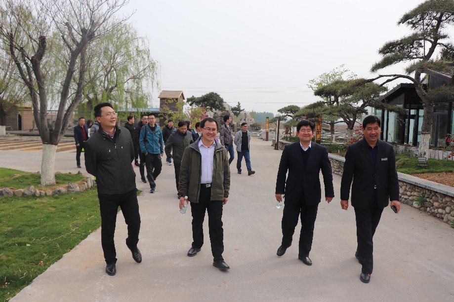 帝豪国际优惠活动全体研究生党员参加活