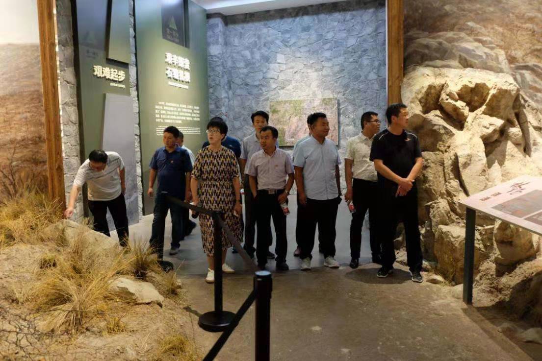 牢记使命做四特典范”主题党员活动