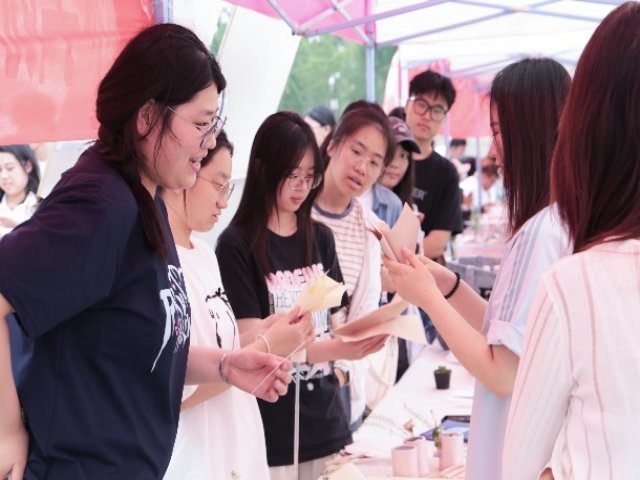 林帝豪国际注册就送精心筹划组织开展“