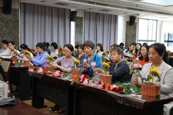妇委会副主任杨圣慧致辞