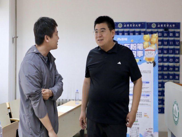 促进毕业生充分高质量就业