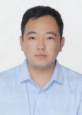 职 称