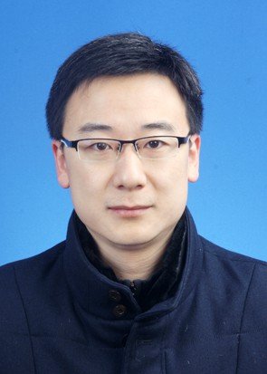 职 称