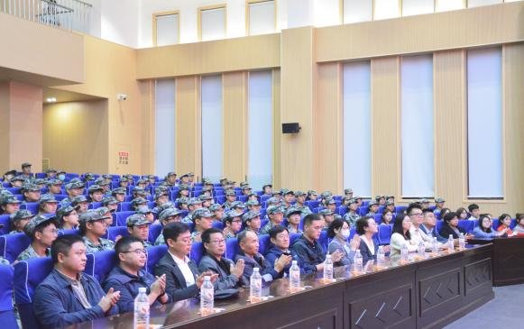 林帝豪娱乐官网新手怎么玩2025级本