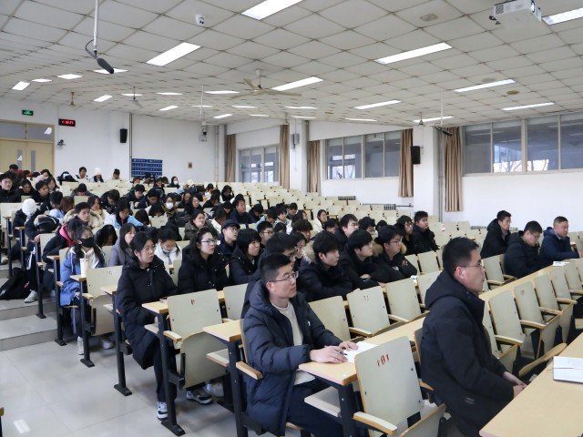 12月15特邀杨克强教授为帝豪国际官