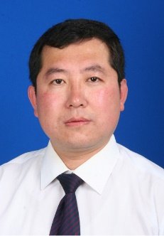 职 称
