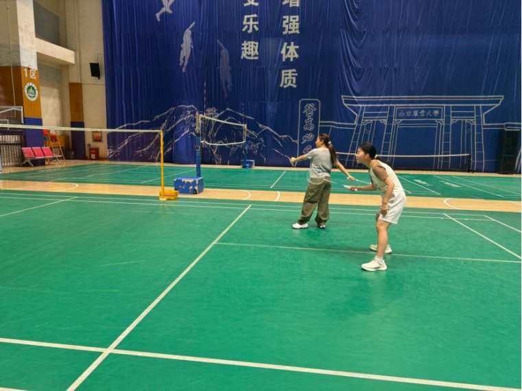 充分展现学子奋勇争先