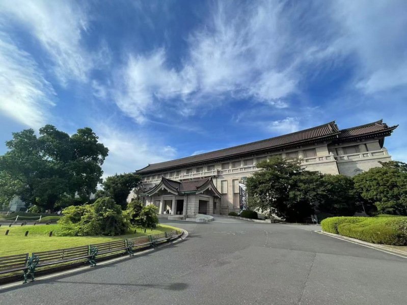 继续了解为助力青年学子在多元文化中汲