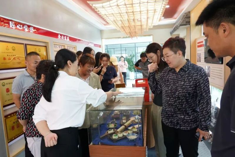 推动党建工作与学科特色深度融合