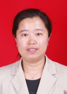 学 历: